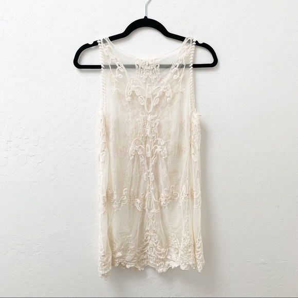 Michael Farrell Lace Tunic Tank - Picture 2 of 6